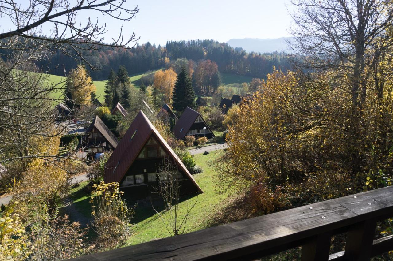 Haus 4-Jahreszeiten ซีกส์ดอร์ฟ ภายนอก รูปภาพ